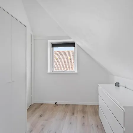 2 Bedroom Cozy In 아파트